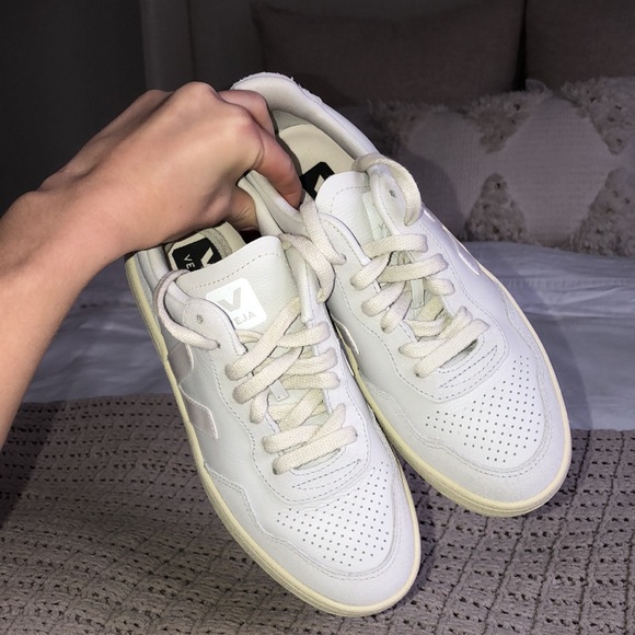 Veja V90 in leather gravel white, size EUR 36 - Picture 2 of 2